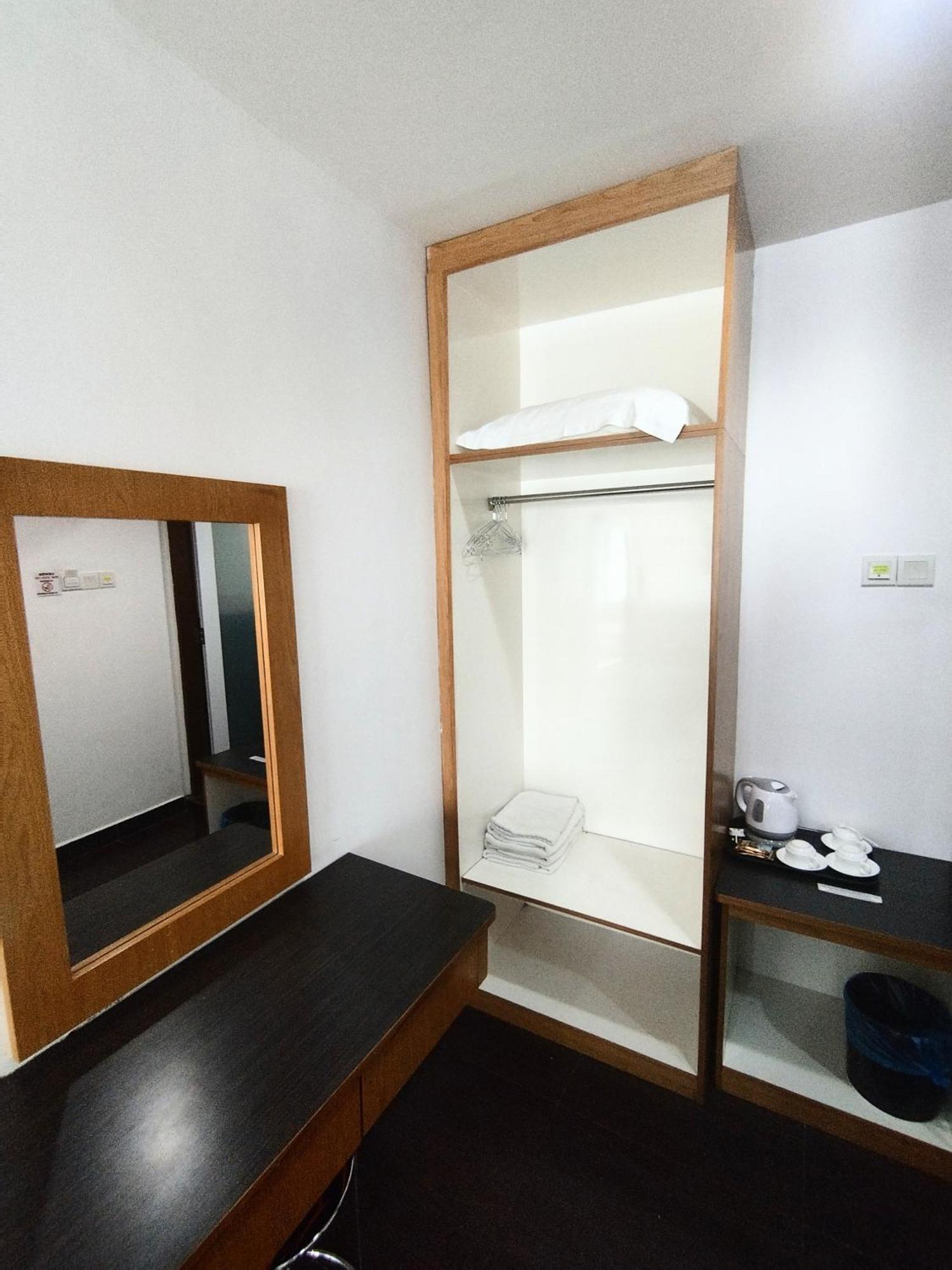 Marine Bay Hotel Sandakan Extérieur photo