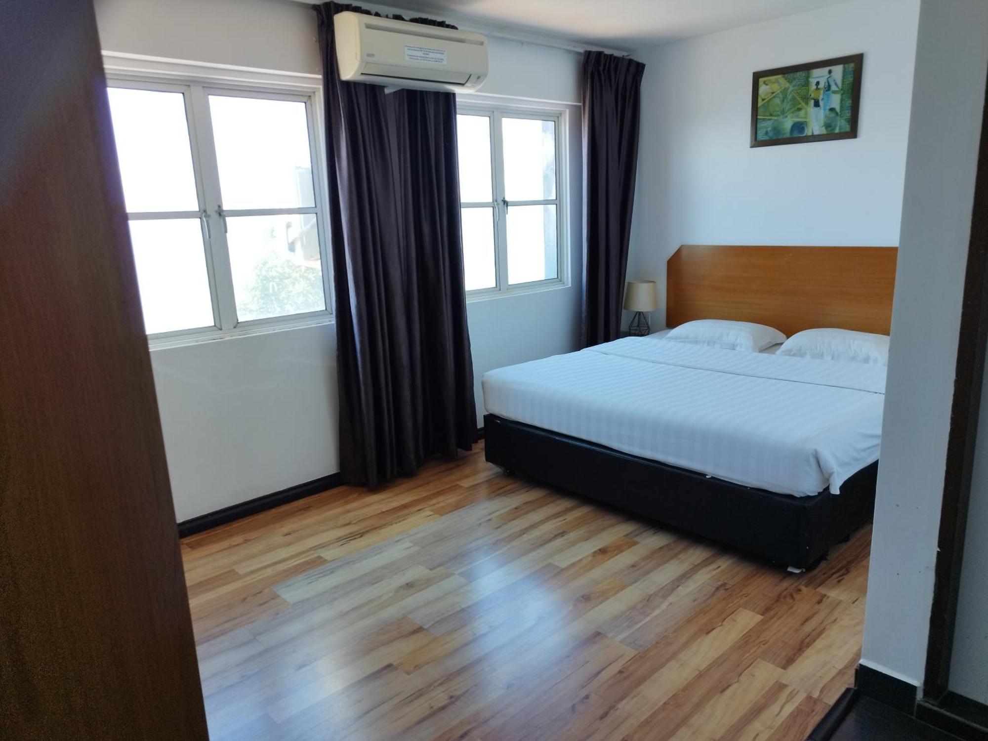 Marine Bay Hotel Sandakan Extérieur photo