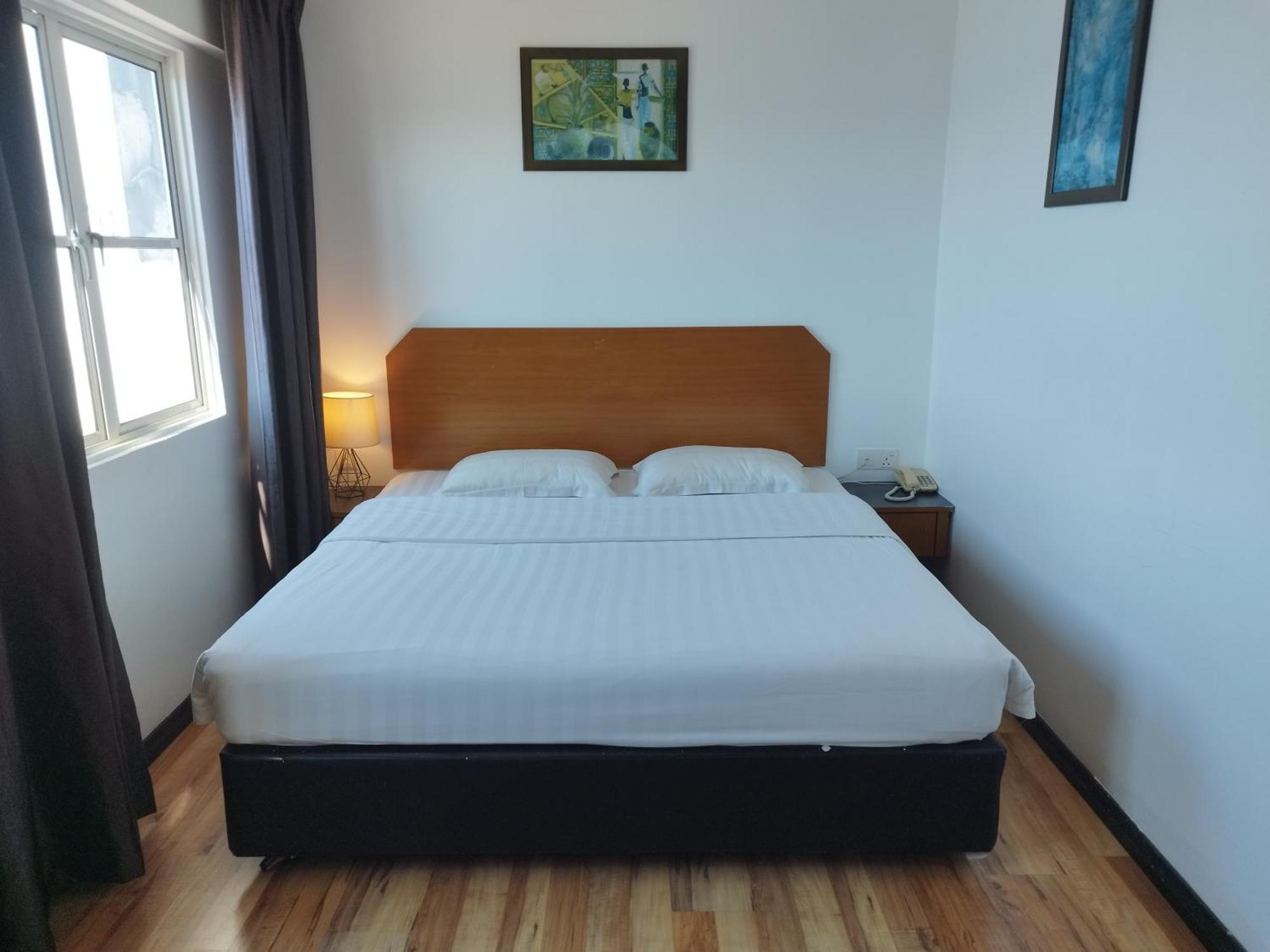 Marine Bay Hotel Sandakan Extérieur photo